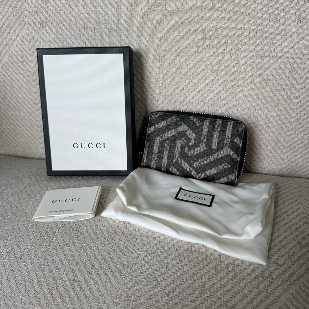 Gucci Kaleidoscope Zippered Coin and Card Pouch